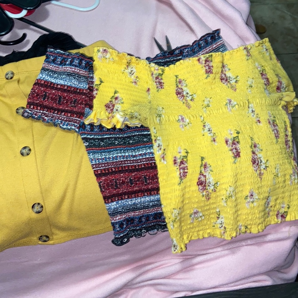 Bundles of crop tops /5
